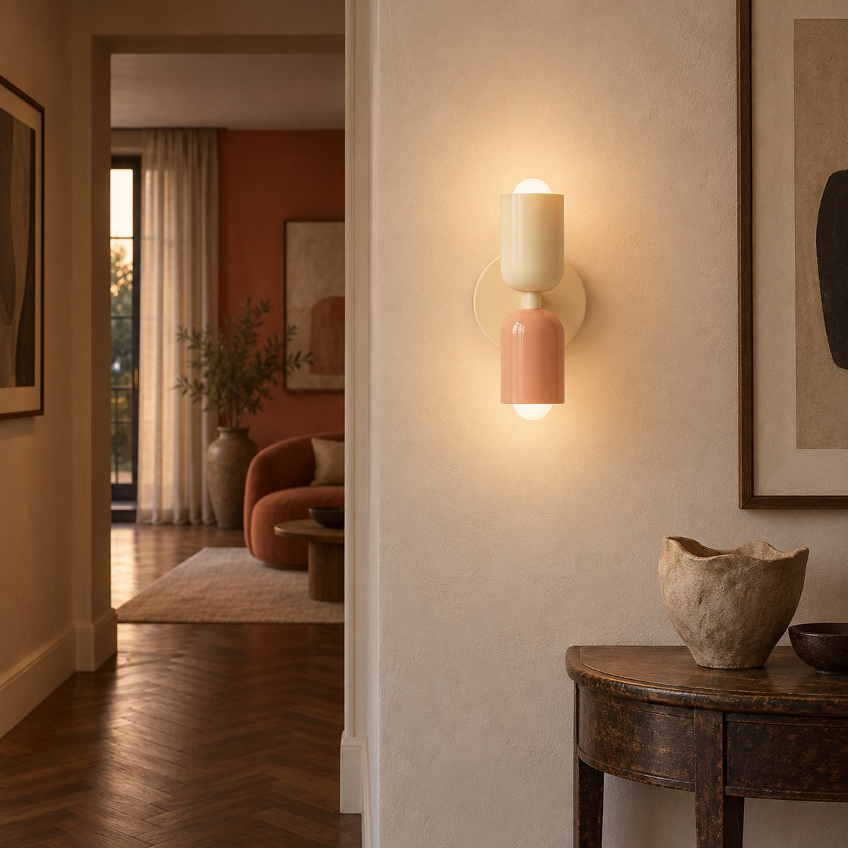 Solstice Cream Apricot — galerie éclairée
